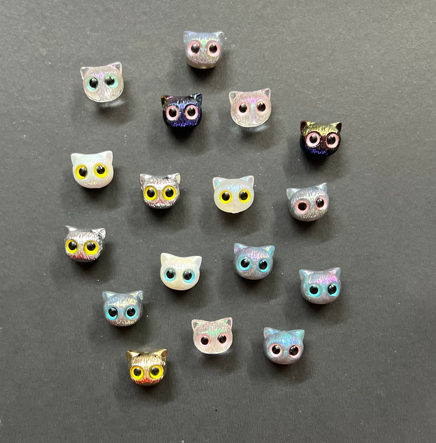 Acrylic Cat Head Beads